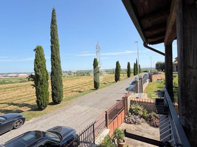 Appartamento in vendita a Dragona, Roma Capitale