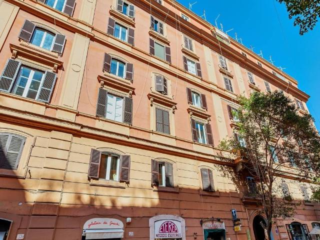 Appartamento in vendita a Municipio Roma I, Roma Capitale