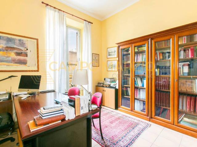 Appartamento in vendita a Municipio Roma I, Roma Capitale