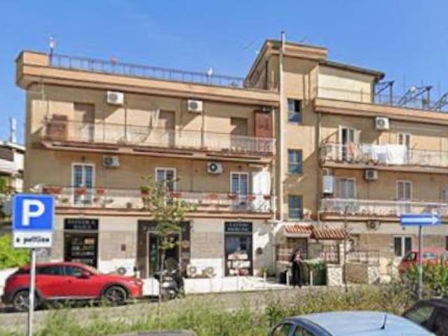 Appartamento in vendita a Villaggio Breda, Roma Capitale