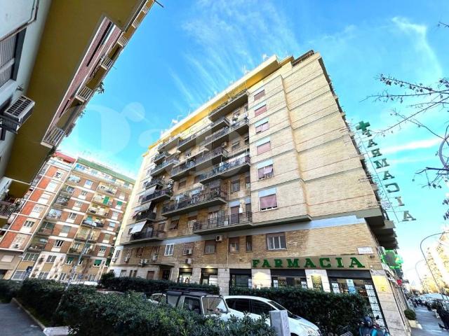 Appartamento in vendita a Municipio Roma VIII, Roma Capitale