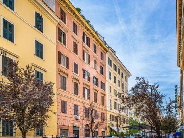 Appartamento in vendita a Prati, Roma