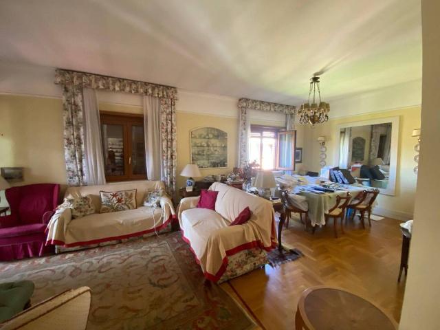 Appartamento in vendita a Mostacciano, Roma Capitale