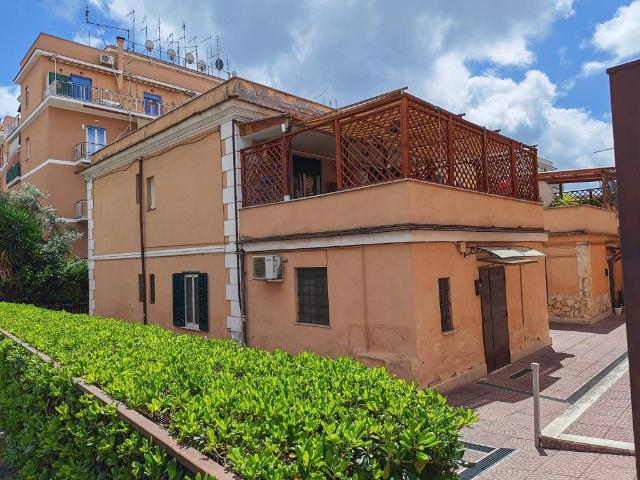 Appartamento in vendita a Municipio Roma XIV, Roma Capitale