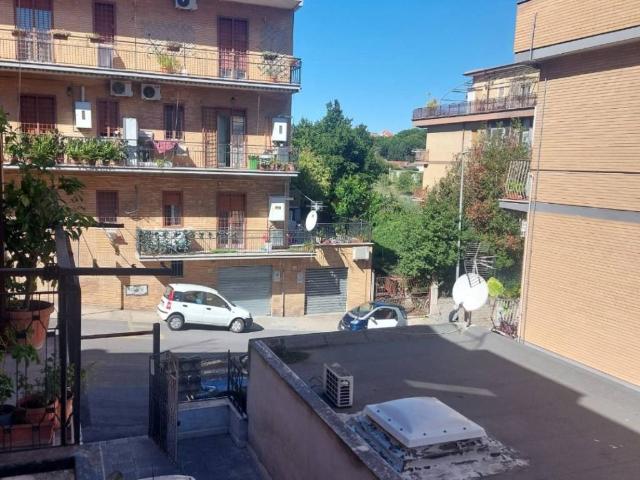 Appartamento in vendita a Municipio Roma XI, Roma Capitale