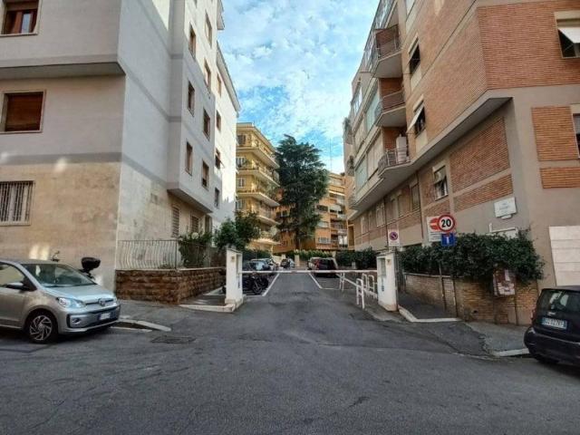 Appartamento in vendita a Balduina, Roma