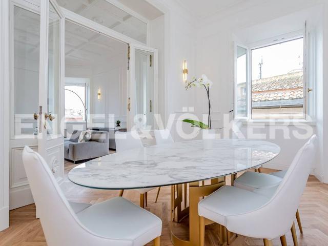 Appartamento in vendita a Trevi, Roma