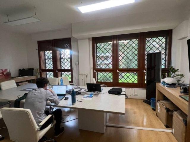 Appartamento in vendita a Mostacciano, Roma Capitale