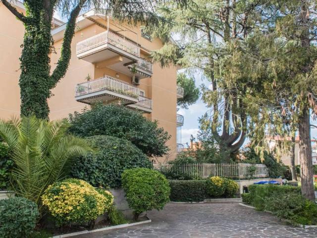 Appartamento in vendita a Municipio Roma VII, Roma Capitale