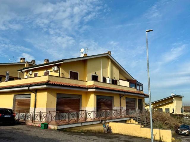 Appartamento in vendita a Roma Capitale, Lazio