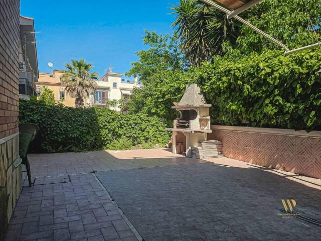 Appartamento in vendita a Torrenova, Roma Capitale