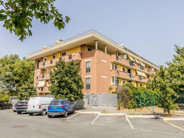 Appartamento in vendita a Municipio Roma VI, Roma Capitale