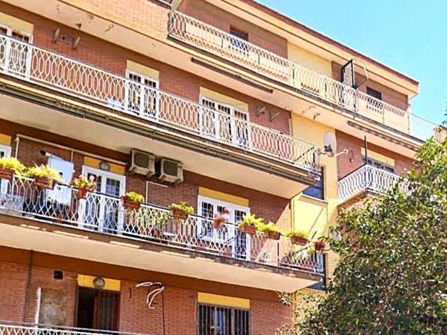 Appartamento in vendita a Torrenova, Roma Capitale