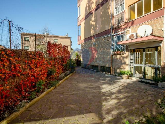 Appartamento in vendita a Casal Bernocchi, Roma Capitale