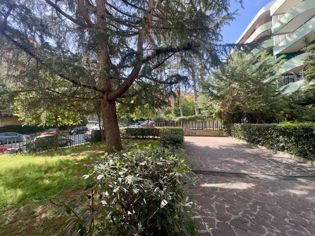 Appartamento in vendita a Mostacciano, Roma Capitale