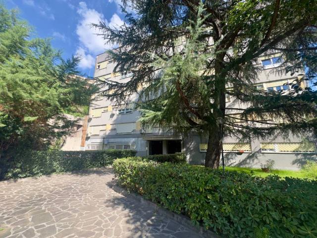 Appartamento in vendita a Mostacciano, Roma Capitale