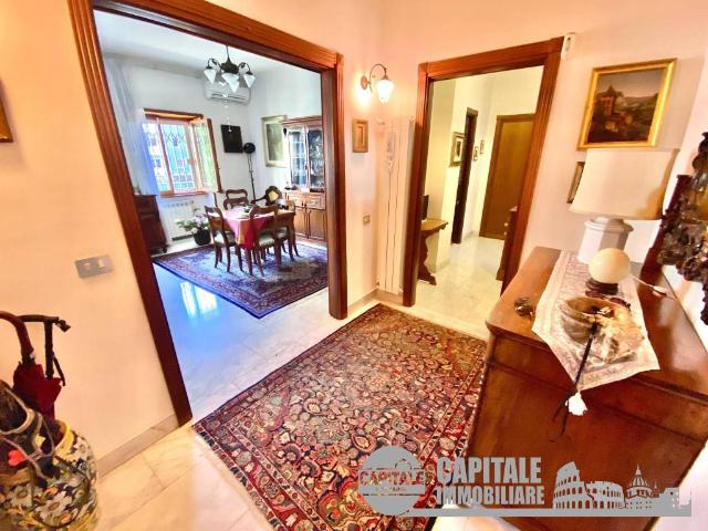 Appartamento in vendita a Torrino, Roma