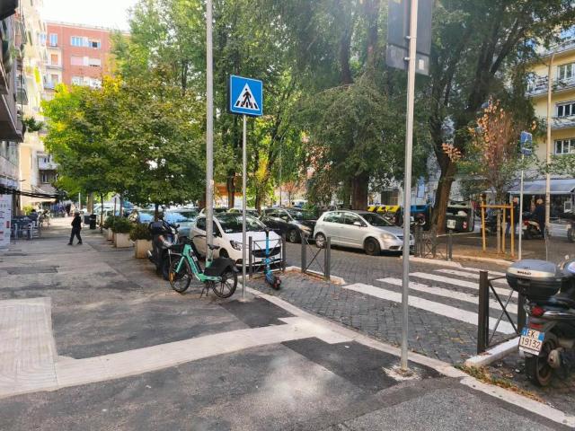 Appartamento in vendita a Trieste, Roma