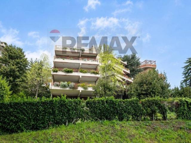 Appartamento in vendita a Mostacciano, Roma Capitale