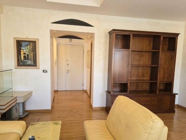 Appartamento in vendita a La Buca, Roma