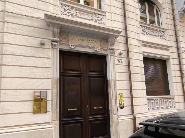 Appartamento in vendita a Municipio Roma I, Roma Capitale