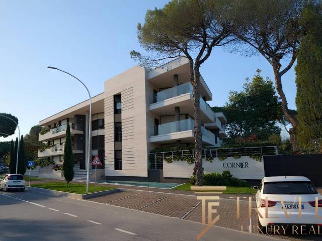 Appartamento in vendita a Axa, Roma Capitale