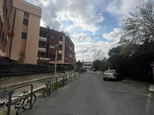 Appartamento in vendita a Municipio Roma V, Roma Capitale