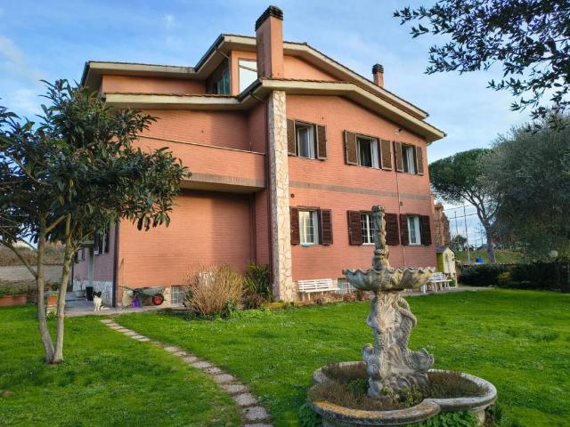 Appartamento in vendita a Saxa Rubra, Roma Capitale