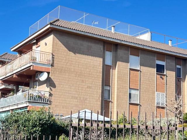 Appartamento in vendita a Mezzocammino, Roma
