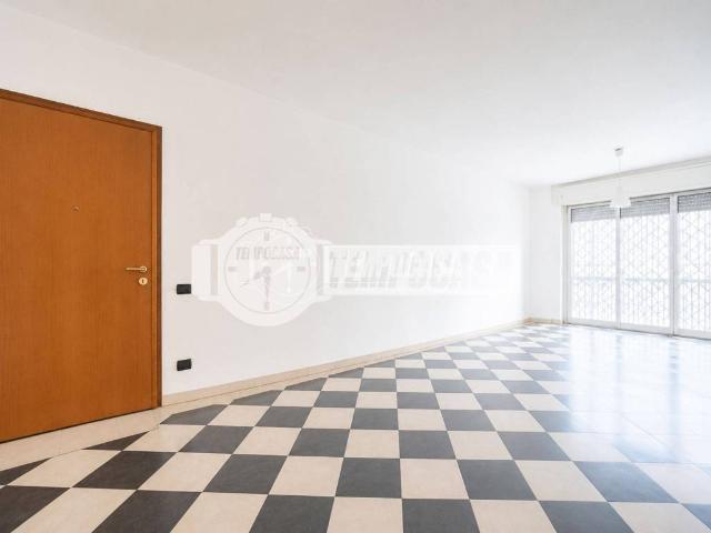Appartamento in vendita a Osteria del Curato, Roma Capitale
