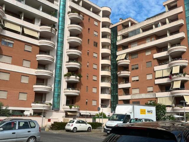 Appartamento in vendita a Axa, Roma Capitale