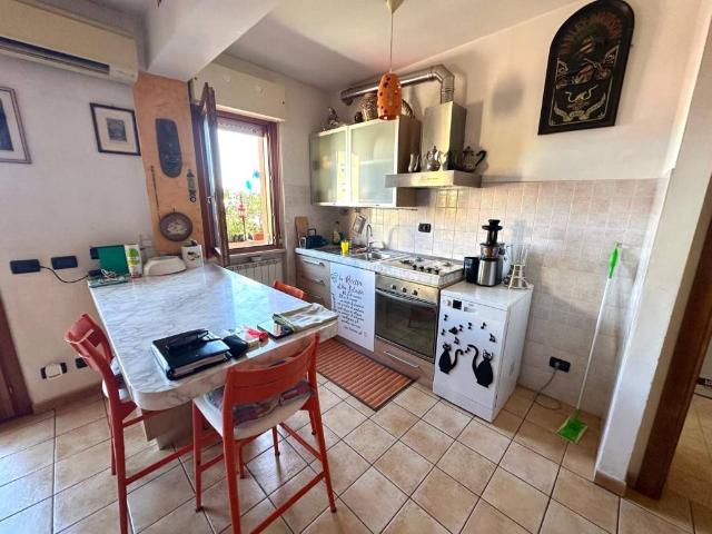 Appartamento in vendita a Labaro, Roma