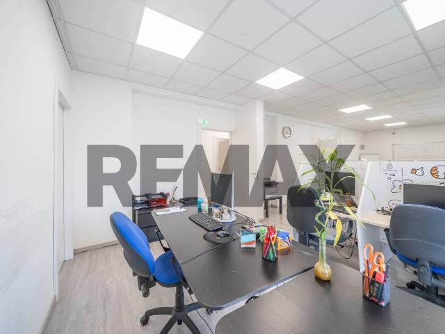 Appartamento in vendita a Municipio Roma VII, Roma Capitale