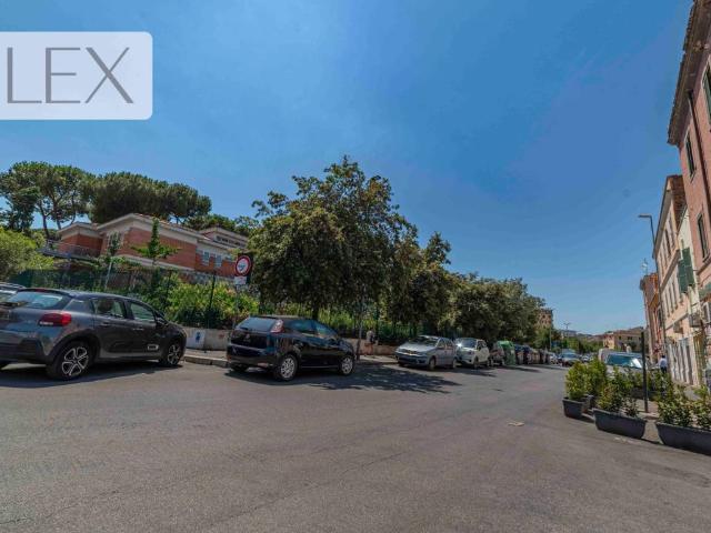 Appartamento in vendita a Municipio Roma V, Roma Capitale