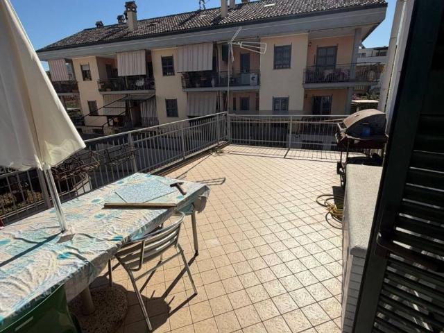 Appartamento in vendita a Villaggio Breda, Roma Capitale