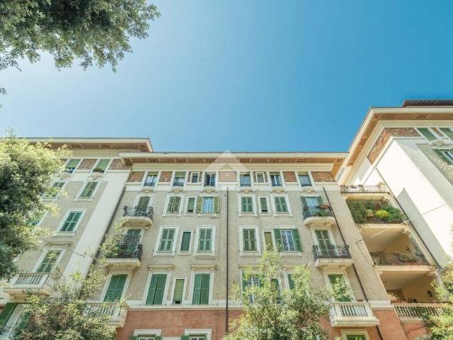Appartamento in vendita a Trieste, Roma