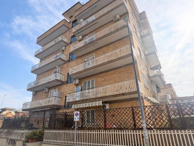 Appartamento in vendita a Saxa Rubra, Roma Capitale