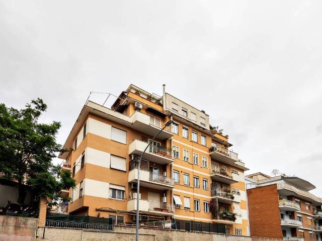 Appartamento in vendita a Municipio Roma XIV, Roma Capitale