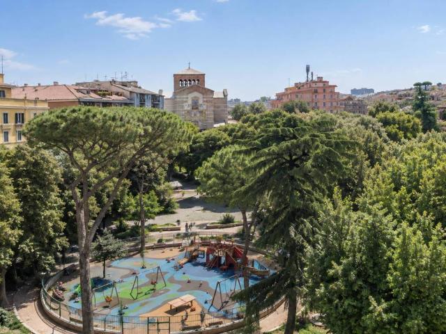 Appartamento in vendita a Testaccio, Roma