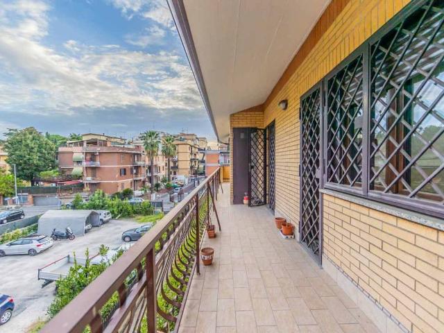 Appartamento in vendita a Torrenova, Montecompatri