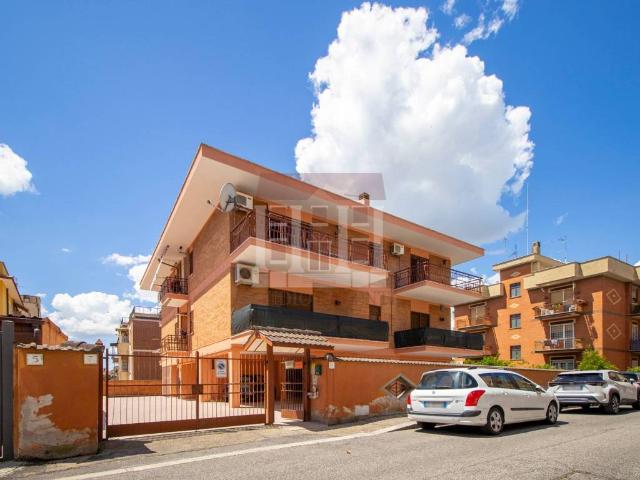 Appartamento in vendita a Municipio Roma IV, Roma Capitale
