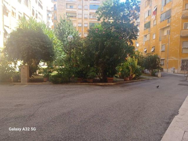 Appartamento in vendita a Municipio Roma VII, Roma Capitale
