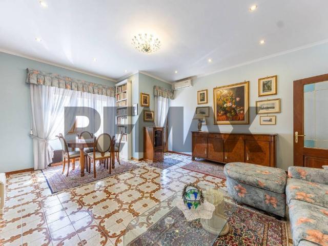 Appartamento in vendita a Municipio Roma VII, Roma Capitale