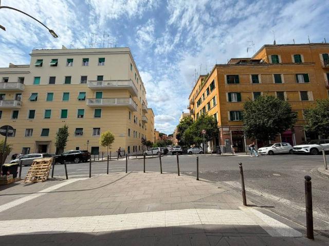 Appartamento in vendita a Municipio Roma II, Roma Capitale