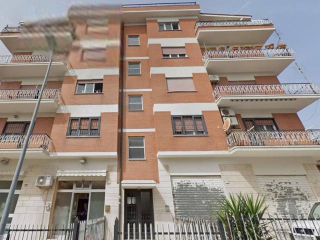 Appartamento in vendita a Municipio Roma VI, Roma Capitale