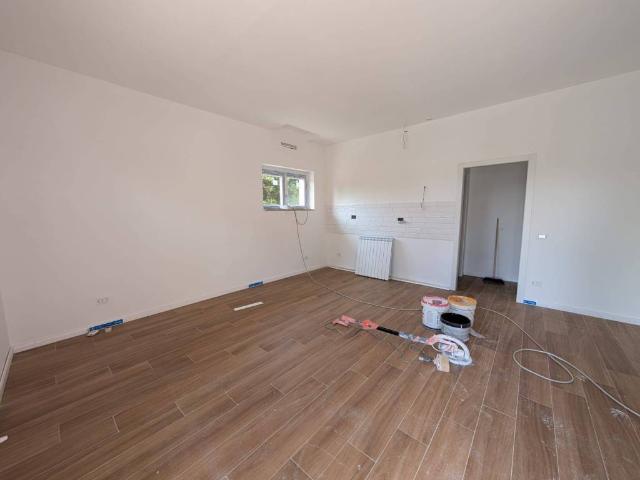 Appartamento in vendita a Prato Fiorito, Roma Capitale