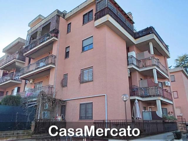 Appartamento in vendita a Municipio Roma VII, Roma Capitale