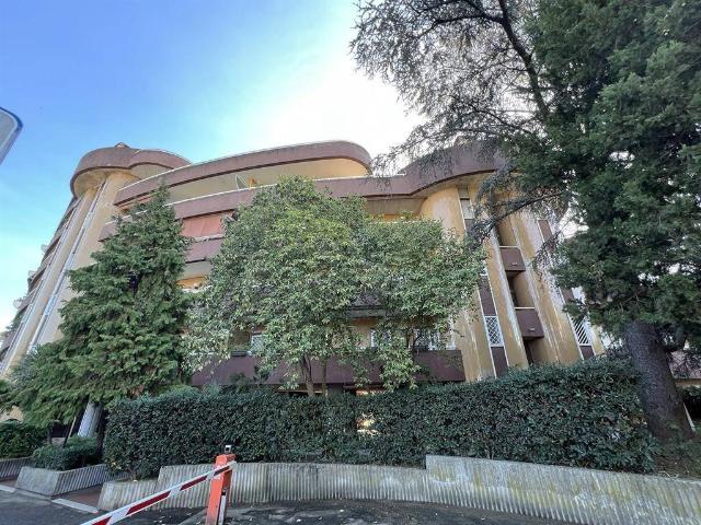 Appartamento in vendita a Mostacciano, Roma Capitale