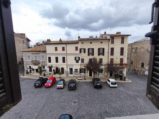 Appartamento in vendita a Guidonia Montecelio, Roma Capitale