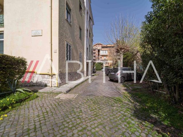 Appartamento in vendita a Municipio Roma III, Roma Capitale